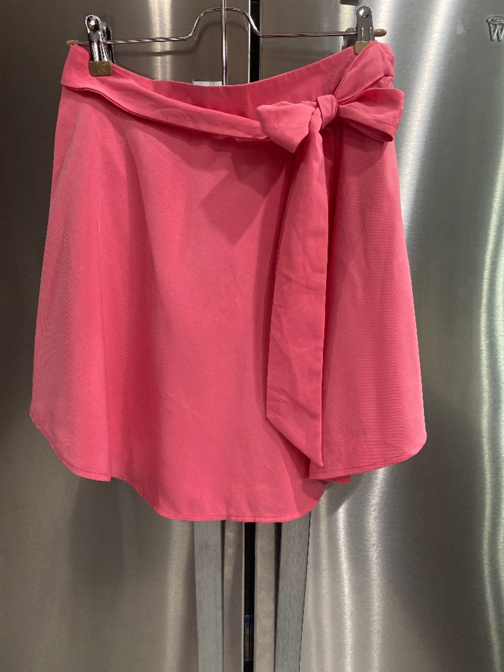 Very J BOUTIQUE SZ small pink skirt tie waist